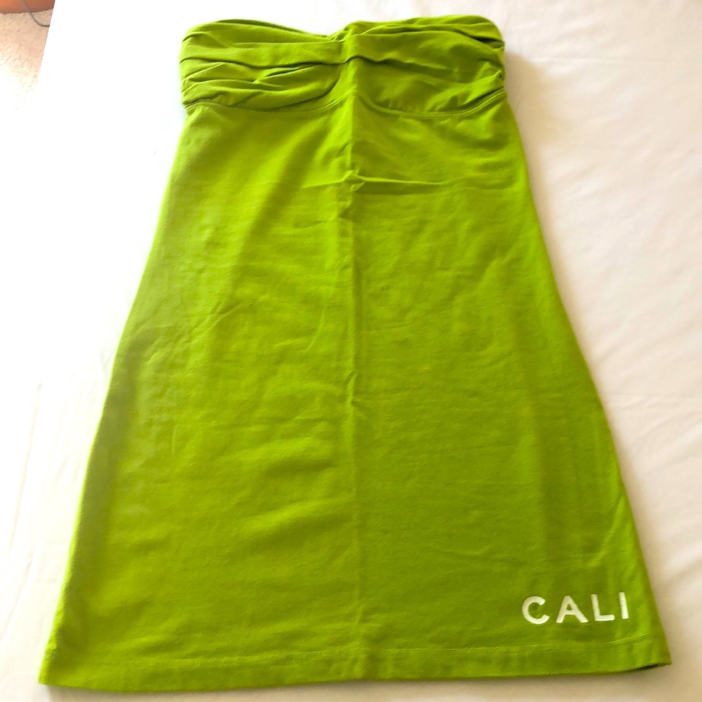 Women’s Strapless Dress